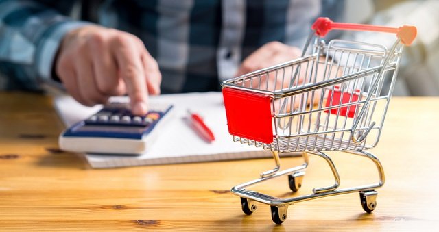 食品の値上げはなぜ起きた?価格動向や影響を受ける業界、株価への影響を知っておこう